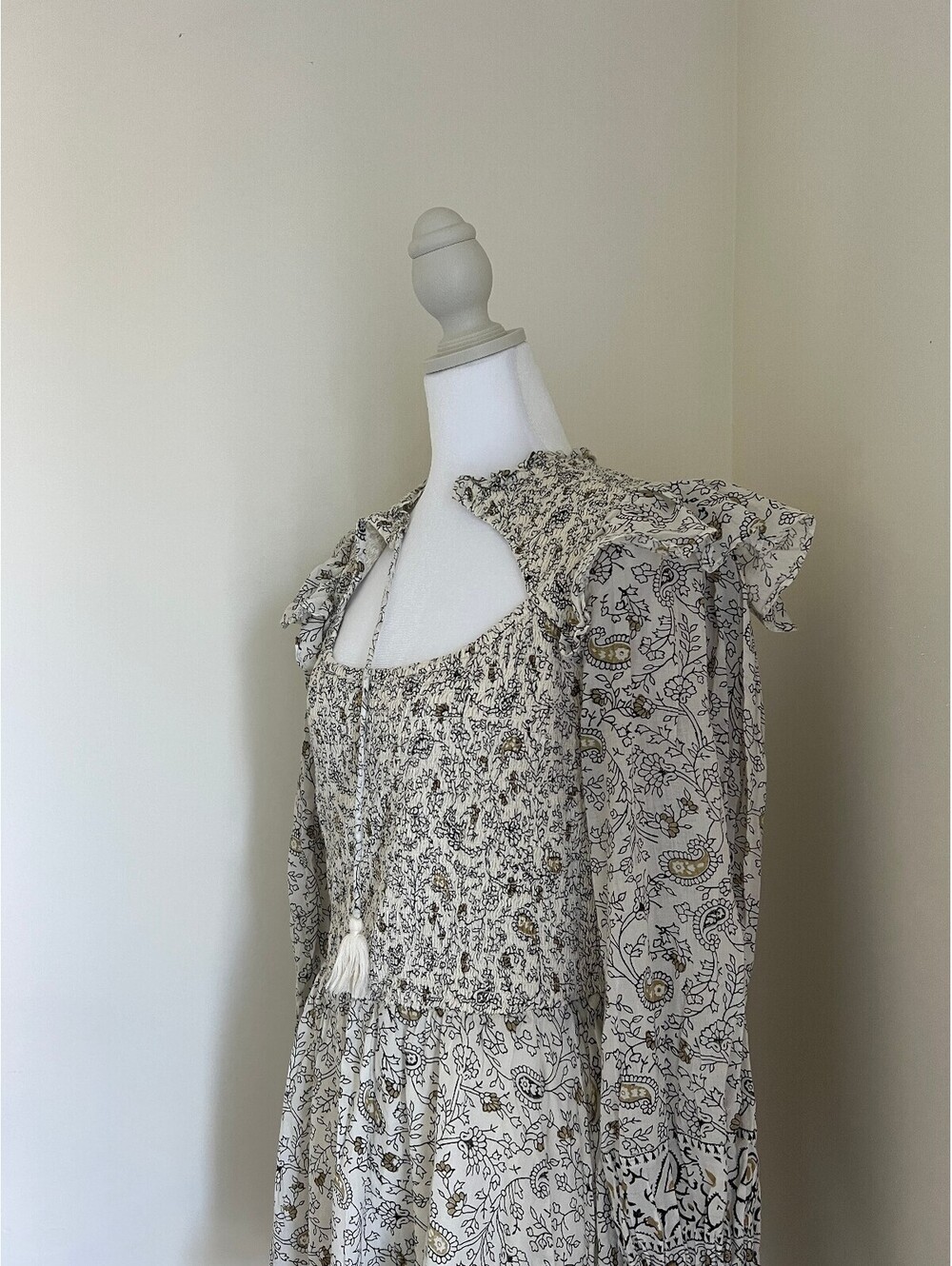 Anthropologie x Cleobella - Bohemian Floral Print Mini Dress with Ruffle, Size L - Picture 4 of 9